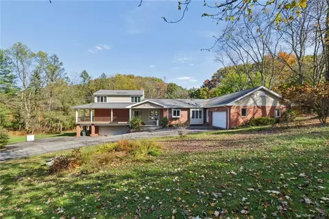 4561 S School Rd, Export, PA 15632