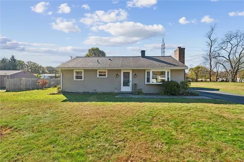 2584 Hampton Ave, Allison Park, PA 15101