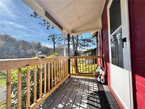 70 Mancha St, Eighty Four, PA 15330 photo 9
