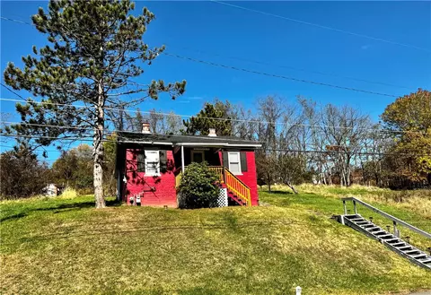 70 Mancha St, Eighty Four, PA 15330 photo 2
