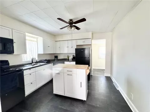 70 Mancha St, Eighty Four, PA 15330 photo 15