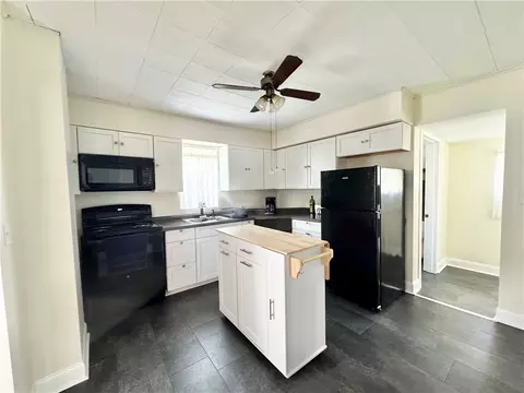 70 Mancha St, Eighty Four, PA 15330 photo 16