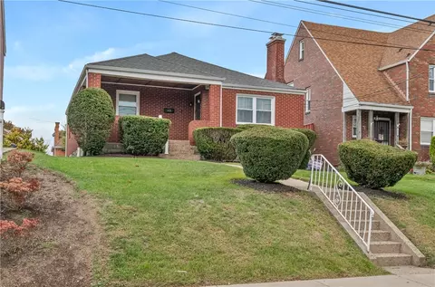 415 Wylie Ave, Clairton, PA 15025