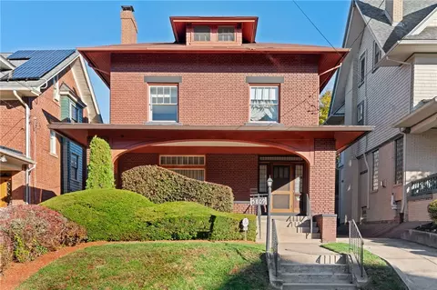 5809 Ferree St, Pittsburgh, PA 15217