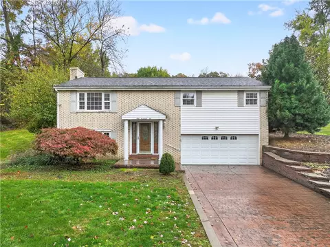 910 Burchfield Rd, Allison Park, PA 15101