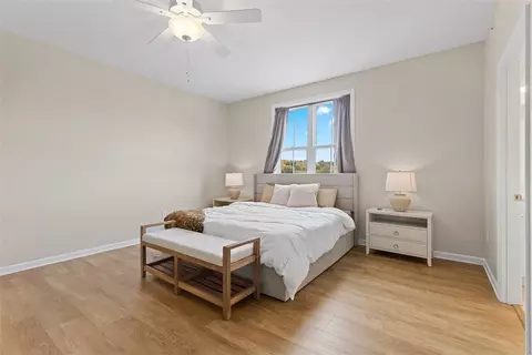 Bedroom - 403 Walnut Ct, Pittsburgh, PA 15237 photo 2 of 8