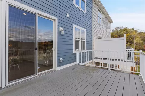 Exterior - 403 Walnut Ct, Pittsburgh, PA 15237 photo 5 of 5