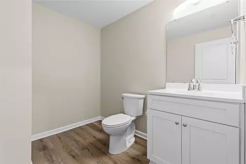 Bath - 403 Walnut Ct, Pittsburgh, PA 15237 photo 3 of 5