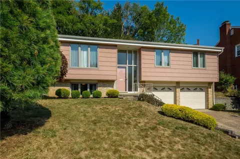 104 Evandale, Pittsburgh, PA 15220