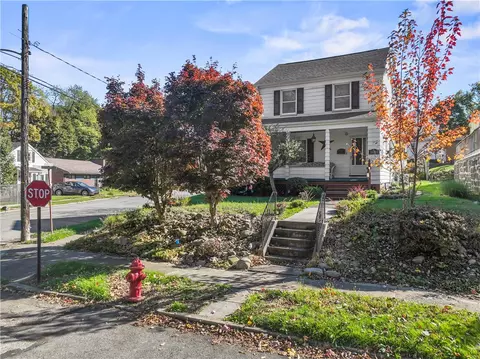 1601 Boundary St, Aliquippa, PA 15001