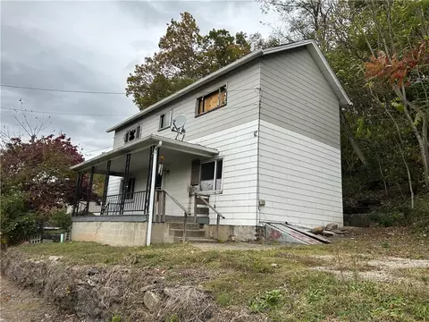 605 Howell St, Dawson, PA 15428