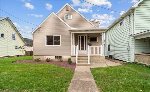 1513 5th Ave, Ford City, PA 16226