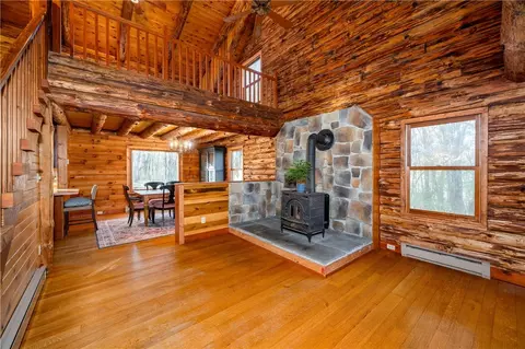 142 Cashdollar Rd, Mars, PA 16046 photo 8
