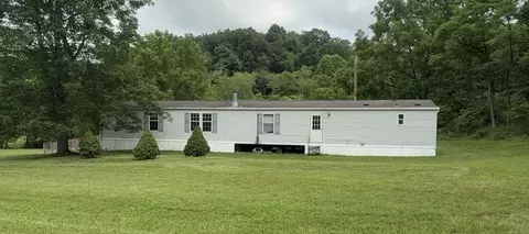 264 Hanover Kendall Rd, Clinton, PA 15026