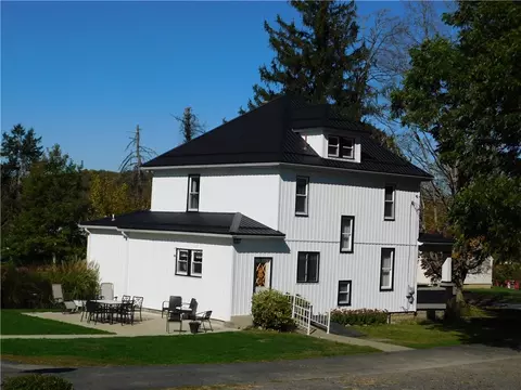 235 Ridge Rd, Brownsville, PA 15417
