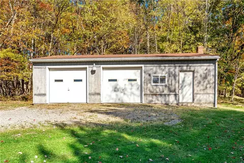 Exterior - 155 Brickyard Rd, Mars, PA 16046 photo 5 of 5