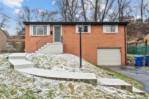 257 Saint Croix Dr, Pittsburgh, PA 15235