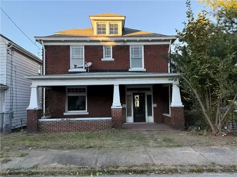 25 Aliquippa Ave, Monessen, PA 15062