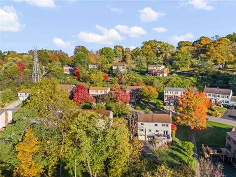 View/Area - 1256 Manor Dr, Pittsburgh, PA 15241 photo 2 of 4