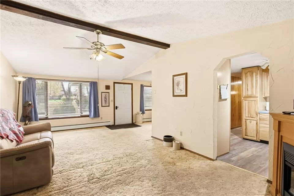  134 Evergreen Dr, Somerset, PA 15501 photo 8