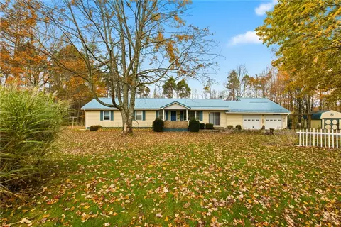 134 Evergreen Dr, Somerset, PA 15501