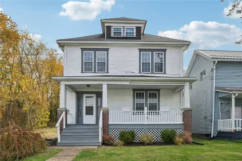 1823 Baldridge Ave, Connellsville, PA 15425