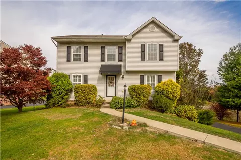 610 Turnberry, Oakdale, PA 15071