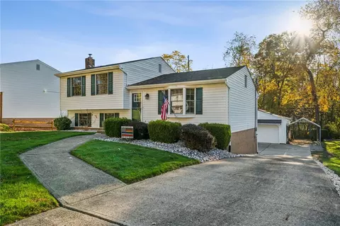 Exterior - 1823 Ivanhoe Dr, Irwin, PA 15642 photo 2 of 11