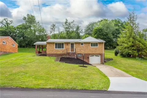 3527 Valley Dr, Pittsburgh, PA 15234