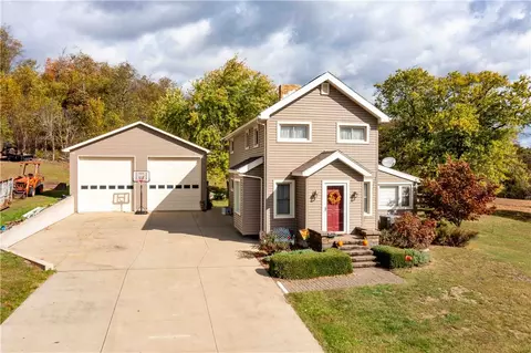278 Center Dr, Beaver, PA 15009