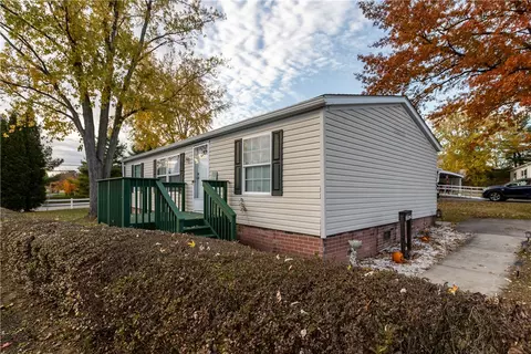209 North Ct, Cranberry Township, PA 16066
