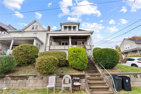 999 Thompson Ave, Donora, PA 15033