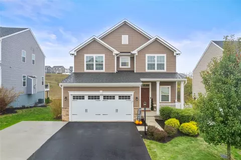 216 Dior Dr, Zelienople, PA 16063