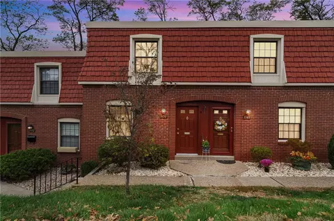 1150 Pennsbury Blvd, Pittsburgh, PA 15205