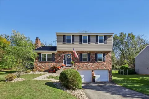 4743 Bayfield Rd, Allison Park, PA 15101