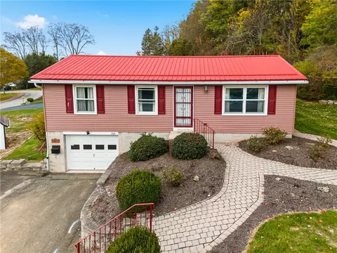 203 Colby Ave, Somerset, PA 15501