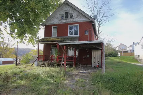 38 Elrama Ave, Elrama, PA 15038