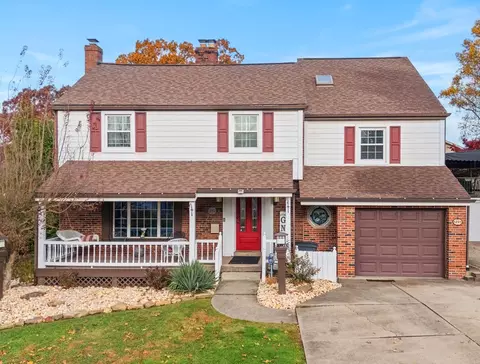 1203 Cambridge St, Natrona Heights, PA 15065
