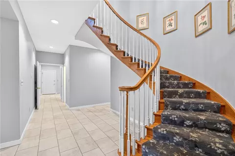 6014 Brookside Dr, Export, PA 15632 photo 5