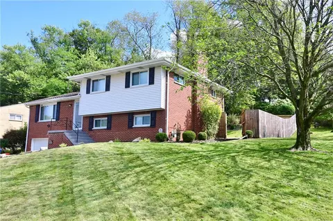 102 Mckenzie Dr, Pittsburgh, PA 15235