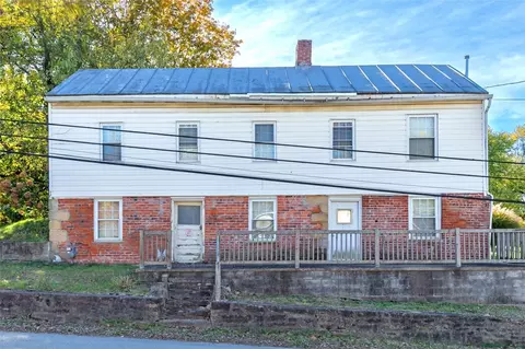 943 Old National Pike, Brownsville, PA 15417