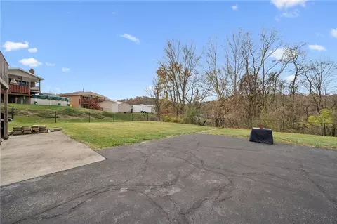 13748 Loretta Dr, Irwin, PA 15642 photo 31