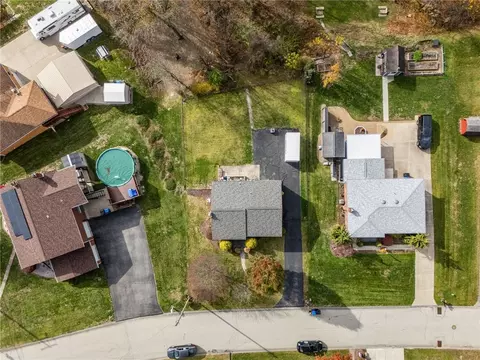13748 Loretta Dr, Irwin, PA 15642 photo 22