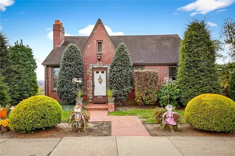 2847 Middletown Rd, Pittsburgh, PA 15204