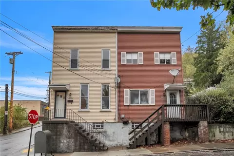 3240 Rothpletz St, Pittsburgh, PA 15212