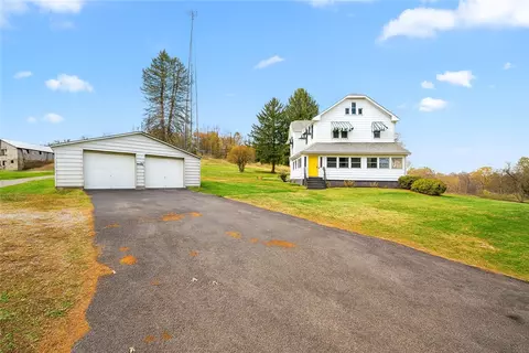 272 Shaffer Rd, Beaver Falls, PA 15010