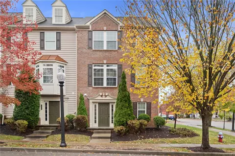 202 Hounslow Rd, Cranberry Township, PA 16066
