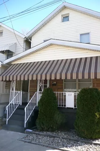 111 Mulberry St, Coraopolis, PA 15108