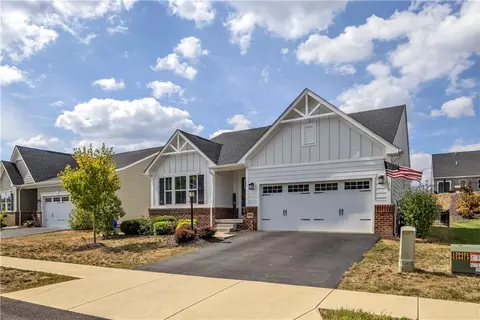 3043 Humbolt Pl, Valencia, PA 16059