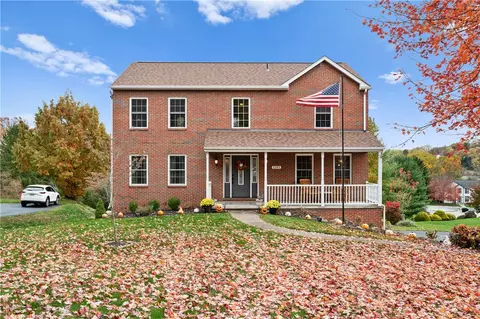 1245 Woodhill Dr, Gibsonia, PA 15044